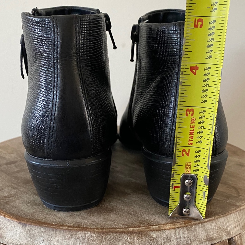 Ecco Black Leather Ankle Boots Booties with Double Side Zip Detail Size 39 - Picture 5 of 10